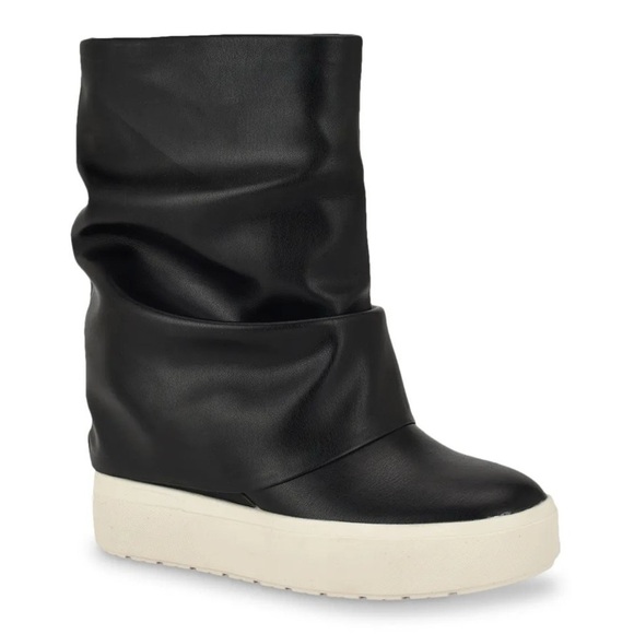 Guess Elegant Black  Guinna Sneaker Boot - Picture 1 of 5
